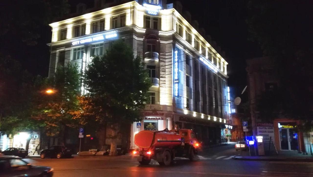 Center Apartment Tbilisi ภายนอก รูปภาพ