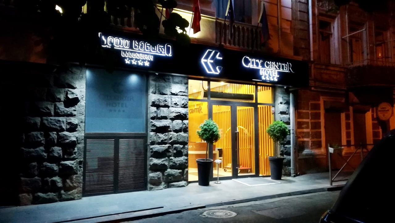 Center Apartment Tbilisi ภายนอก รูปภาพ