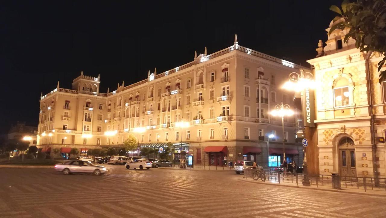 Center Apartment Tbilisi ภายนอก รูปภาพ